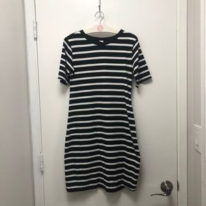 Old Navy striped t-shirt dress